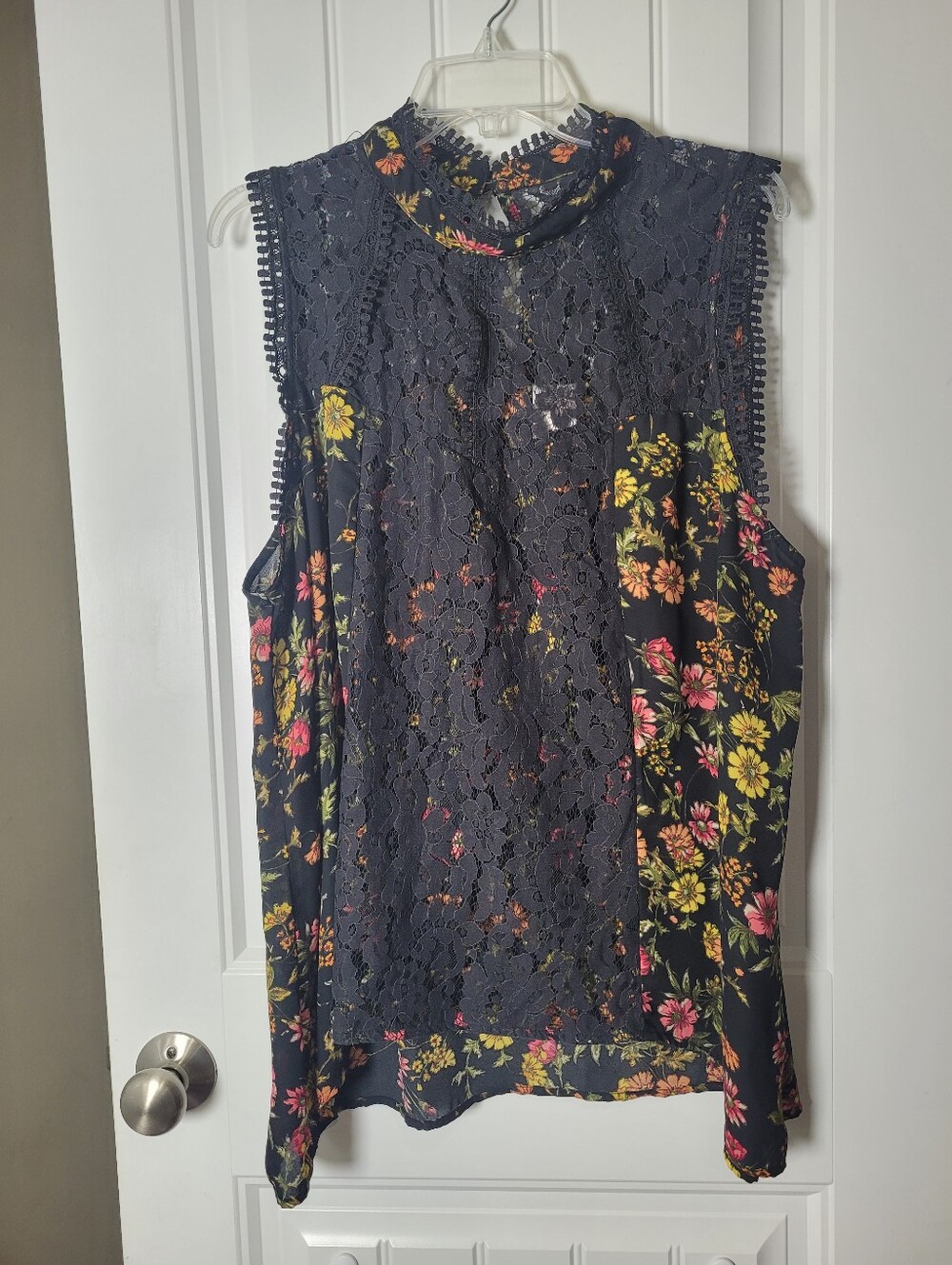 Self Esteem Black Floral Lace Mock-Neck Camisole Self Esteen